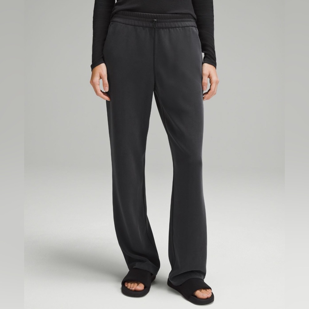 Lululemon Softstreme High-Rise Pant in Black (Hemmed)